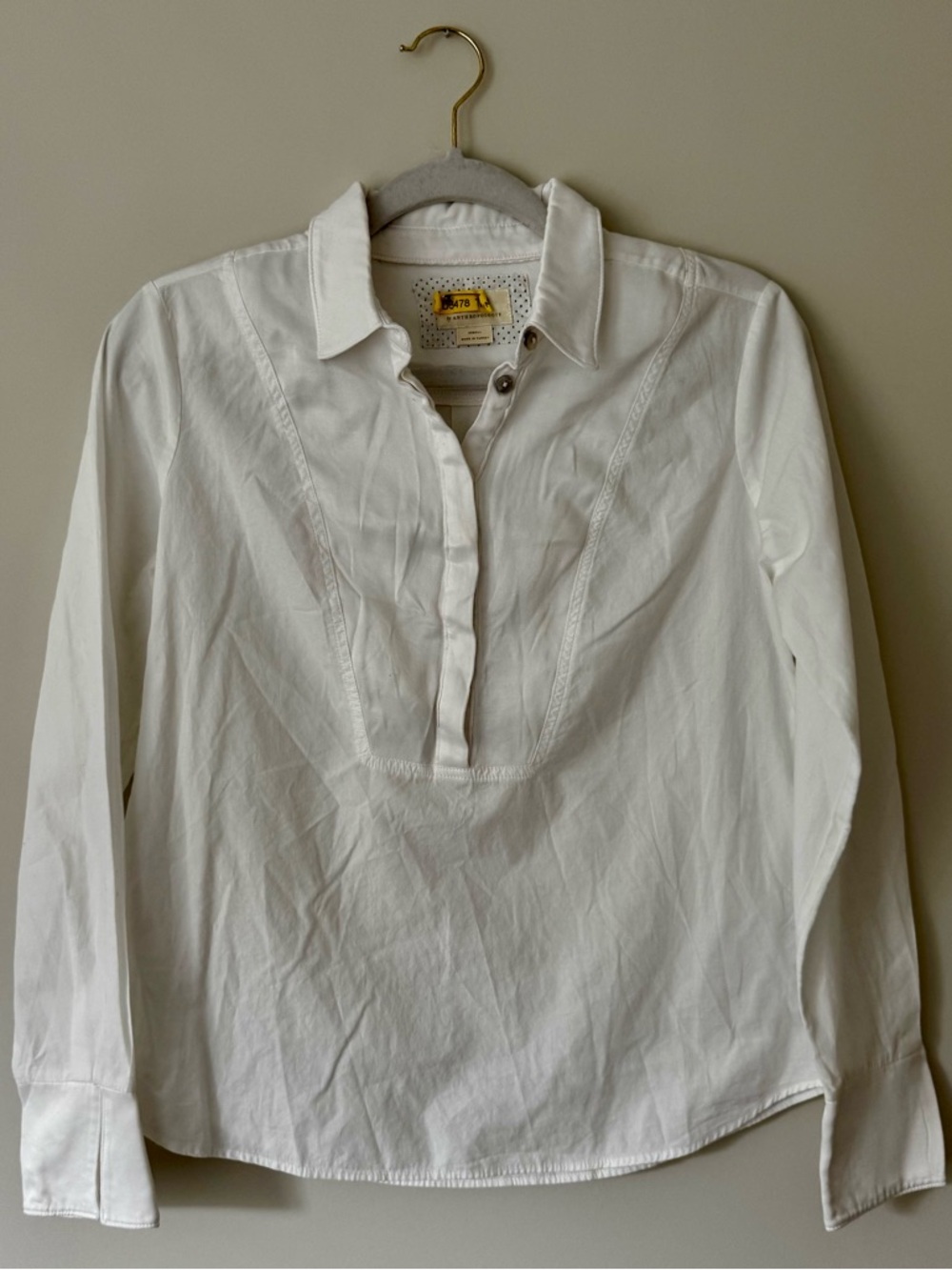 Anthropologie Quarter Button Down Cotton Henley, Satin Details, White – Size XS